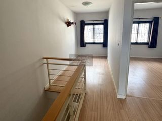 À vendre 2 chambres maison de ville à Bang Sao Thong, Samut Prakan