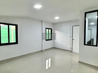 For sale 2 bedrooms townhouse in Sai Noi, Nonthaburi