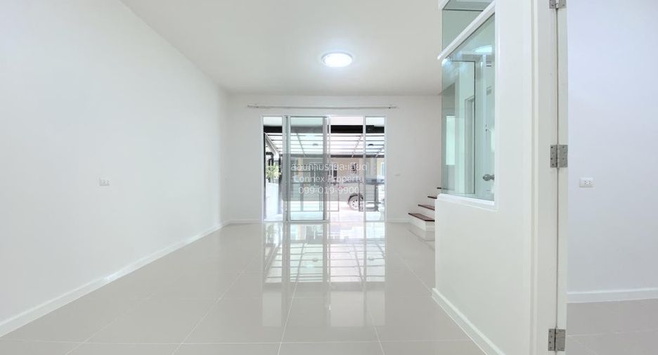 Casa adosada en venta de 4 habitaciones en Bang Yai, Nonthaburi