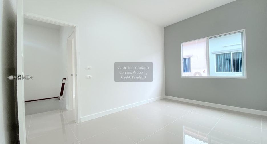 Casa adosada en venta de 4 habitaciones en Bang Yai, Nonthaburi