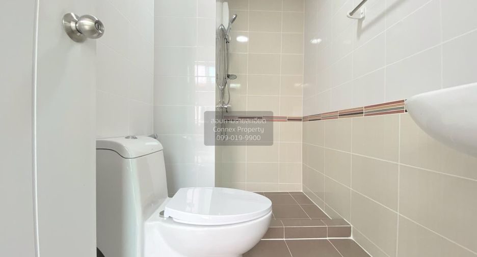 Casa adosada en venta de 4 habitaciones en Bang Yai, Nonthaburi