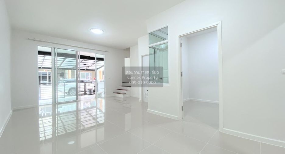 Casa adosada en venta de 4 habitaciones en Bang Yai, Nonthaburi