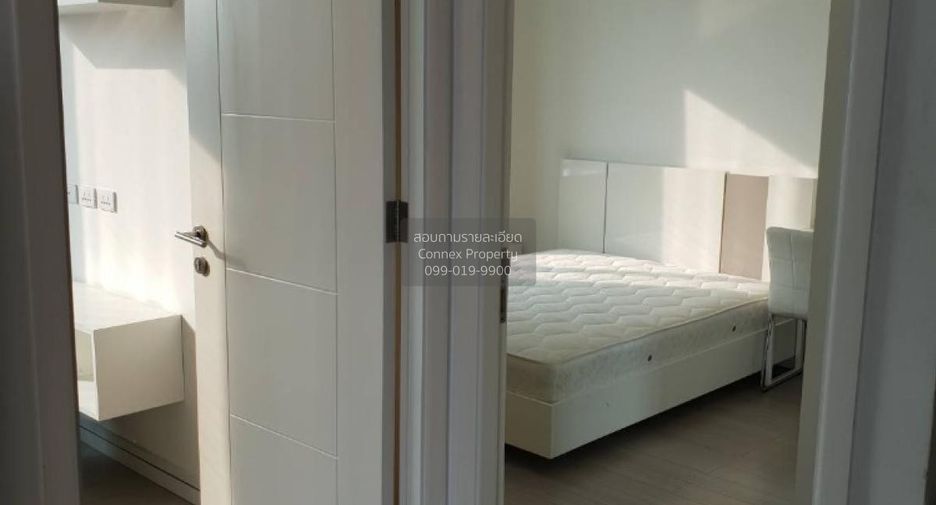 For sale 2 bedrooms condo in Huai Khwang, Bangkok