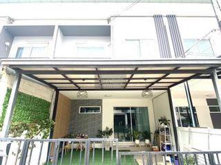 For sale 3 bedrooms townhouse in Lam Luk Ka, Pathum Thani
