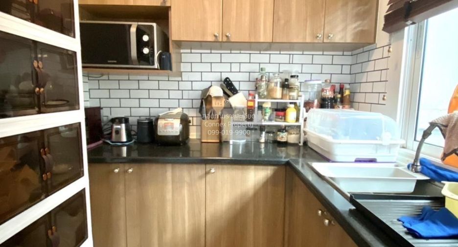 For sale 3 bedrooms townhouse in Lam Luk Ka, Pathum Thani