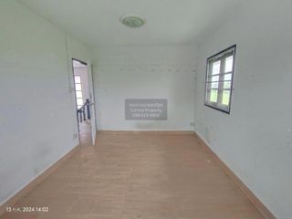 Casa adosada en venta de 4 habitaciones en Thanyaburi, Pathum Thani