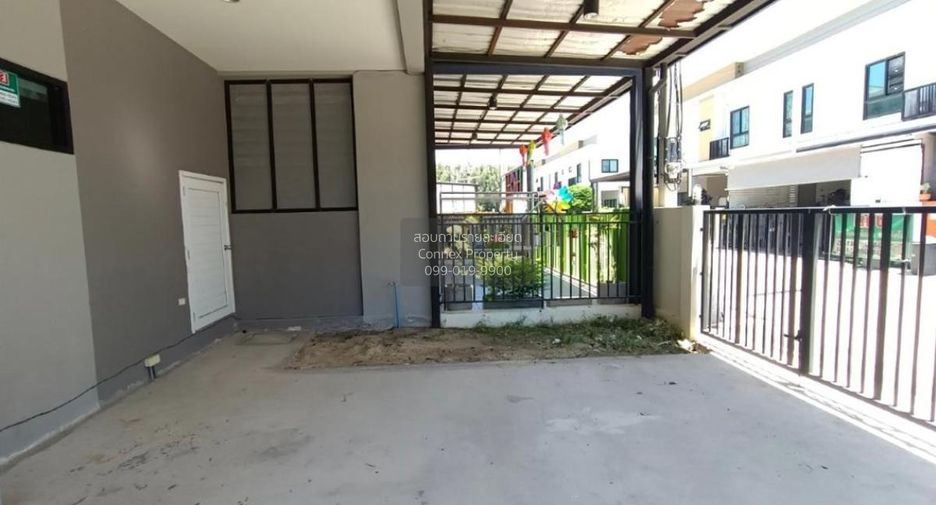 Продажа 4 спальни таунхаус в Lat Lum Kaeo, Патумтани