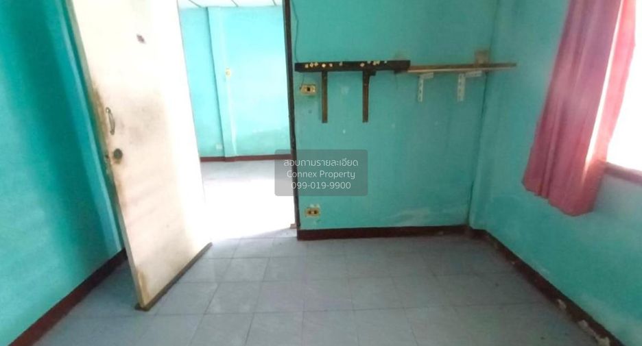 Casa adosada en venta de 2 habitaciones en Thanyaburi, Pathum Thani
