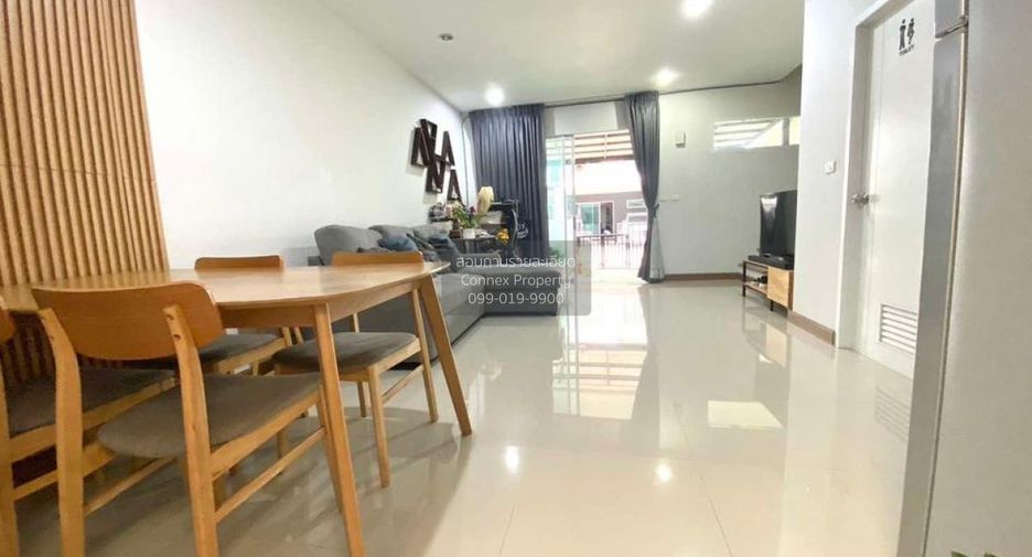 For sale 3 bedrooms townhouse in Lam Luk Ka, Pathum Thani
