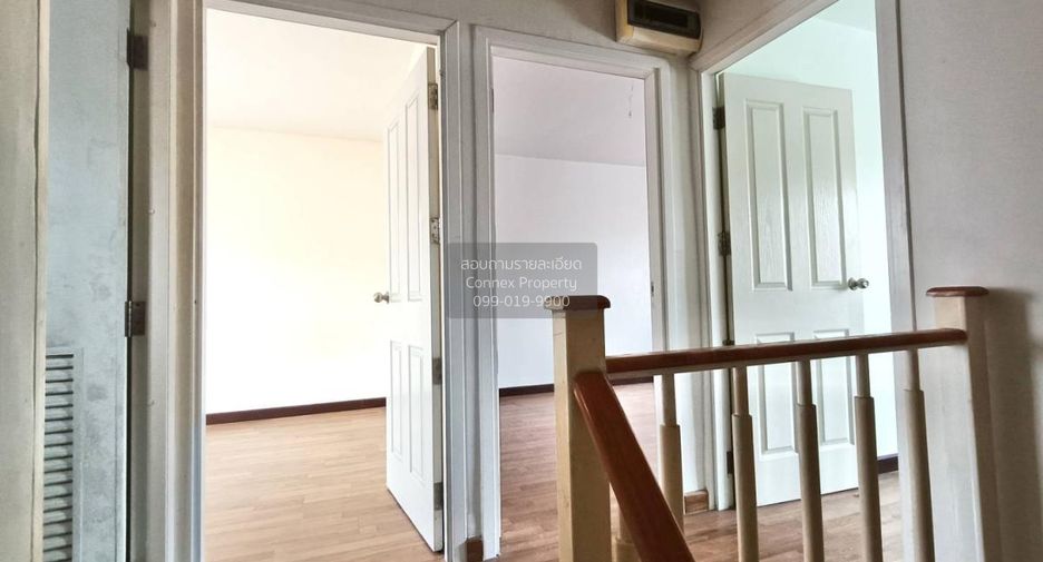 For sale 3 bedrooms townhouse in Mueang Nonthaburi, Nonthaburi