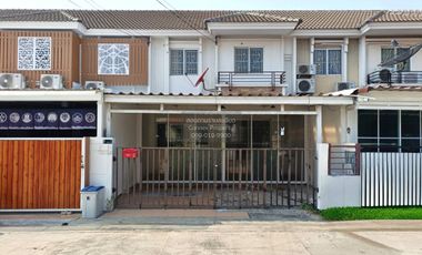 For sale 3 bedrooms townhouse in Mueang Nonthaburi, Nonthaburi