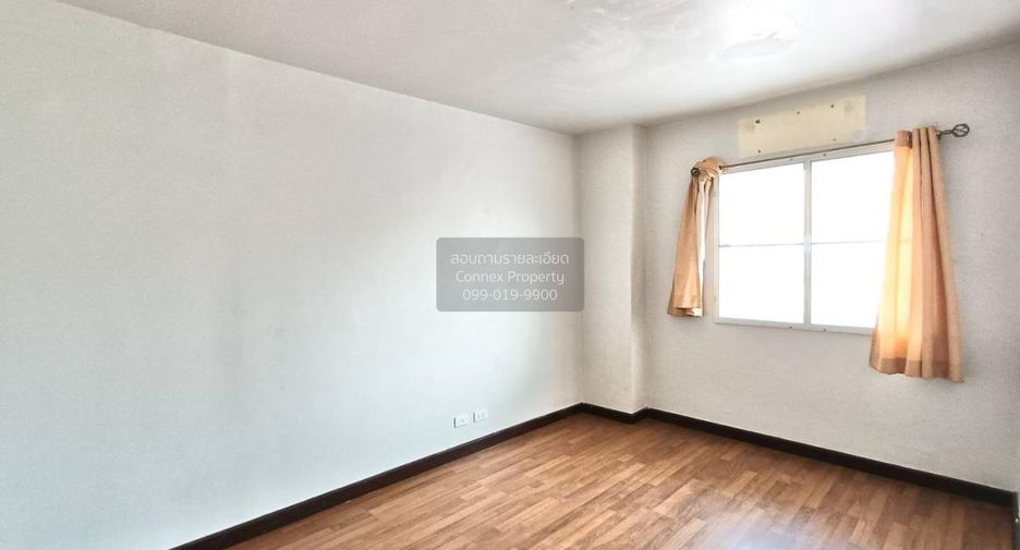 For sale 3 bedrooms townhouse in Mueang Nonthaburi, Nonthaburi
