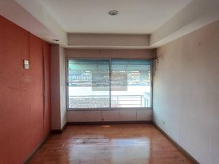 Condo en venta de 2 habitaciones en Bang Kapi, Bangkok