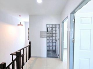 For sale 3 bedrooms townhouse in Sai Noi, Nonthaburi