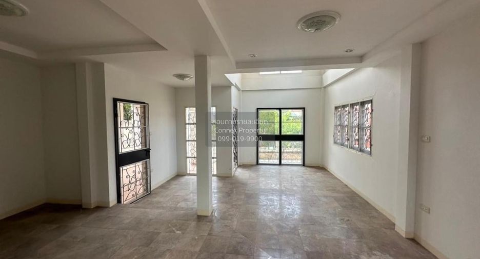 For sale 4 ベッドルーム house in Phra Samut Chedi, Samut Prakan