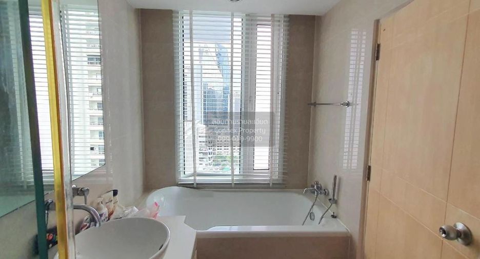 À vendre 2 chambres condo à Khlong Toei, Bangkok