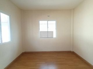 Casa en venta de 3 habitaciones en Bang Khen, Bangkok