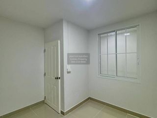 For sale 3 bedrooms townhouse in Sai Noi, Nonthaburi