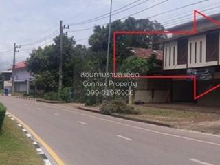Local comercial en venta de 2 habitaciones en Mueang Sakon Nakhon, Sakon Nakhon