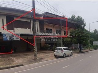 Local comercial en venta de 2 habitaciones en Mueang Sakon Nakhon, Sakon Nakhon