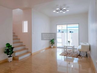 Casa adosada en venta de 4 habitaciones en Bang Yai, Nonthaburi