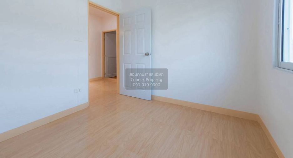 Casa adosada en venta de 4 habitaciones en Bang Yai, Nonthaburi