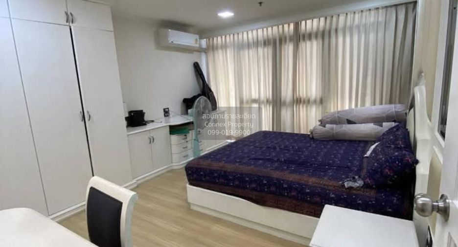 For sale 2 bedrooms condo in Watthana, Bangkok