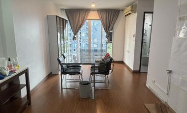 À vendre 2 chambres condo à Khlong Toei, Bangkok
