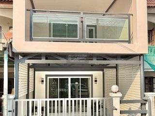 For sale 2 bedrooms townhouse in Mueang Nonthaburi, Nonthaburi