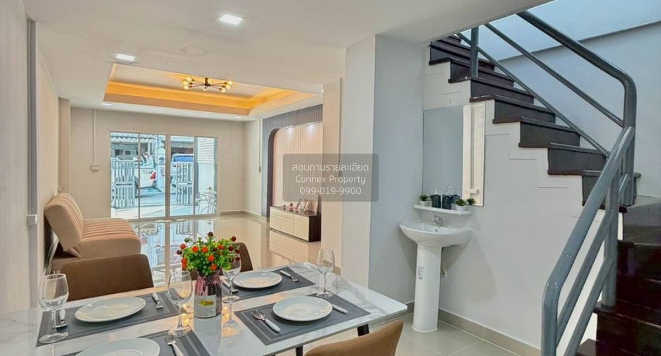 For sale 2 bedrooms townhouse in Mueang Nonthaburi, Nonthaburi