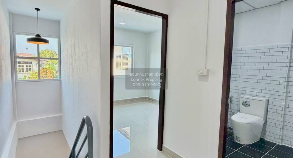 For sale 2 bedrooms townhouse in Mueang Nonthaburi, Nonthaburi