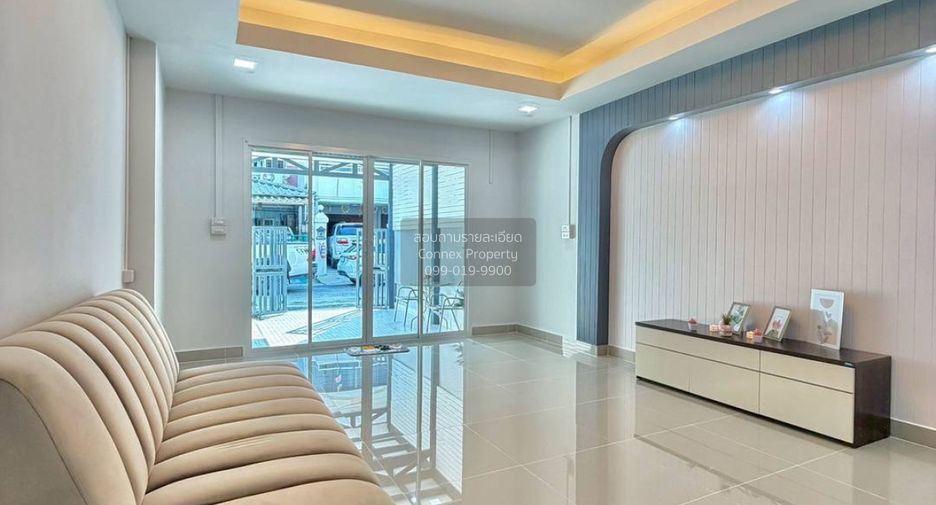 For sale 2 bedrooms townhouse in Mueang Nonthaburi, Nonthaburi