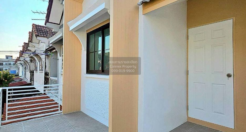 À vendre 3 chambres maison de ville à Bang Bua Thong, Nonthaburi