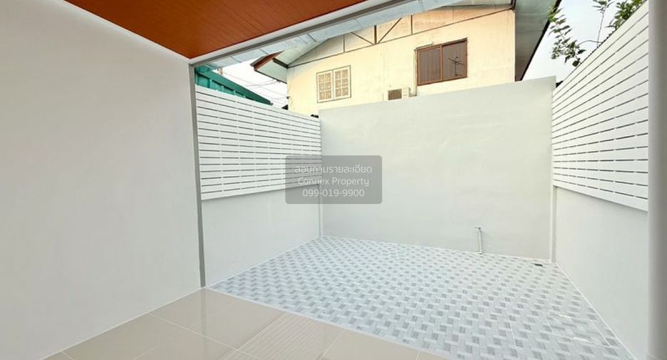 For sale 3 bedrooms townhouse in Bang Bua Thong, Nonthaburi