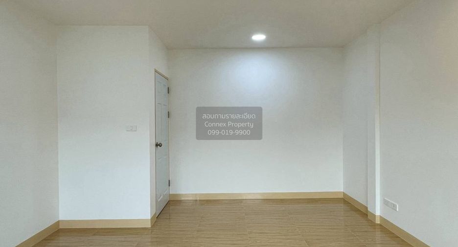 For sale 4 bedrooms townhouse in Bang Kruai, Nonthaburi