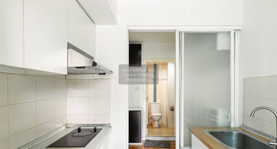 For sale 1 bed condo in Huai Khwang, Bangkok