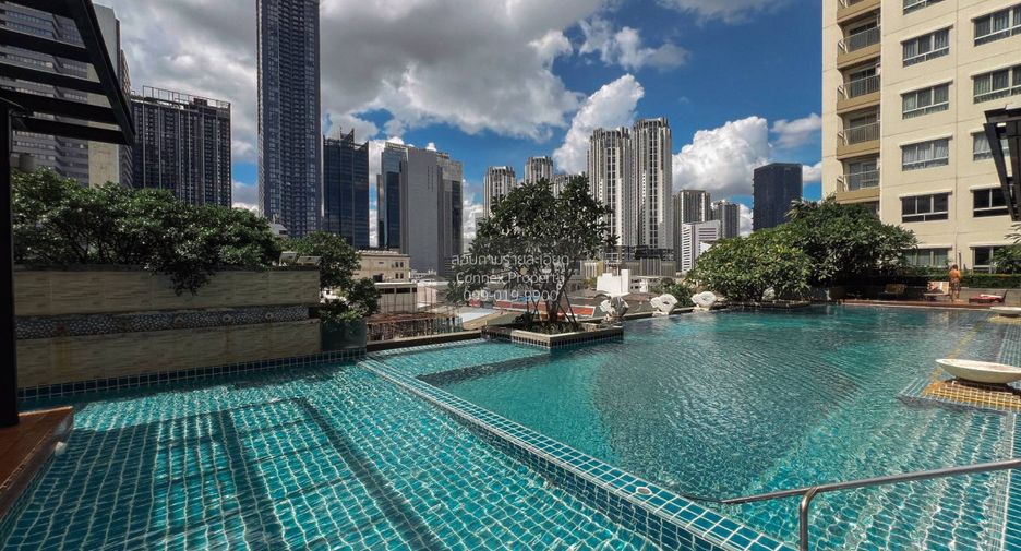 For sale 1 bed condo in Huai Khwang, Bangkok