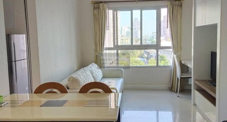 For sale 1 bed condo in Khlong San, Bangkok