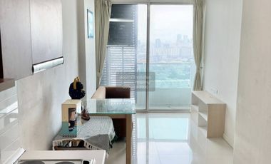For sale 1 bed condo in Phaya Thai, Bangkok
