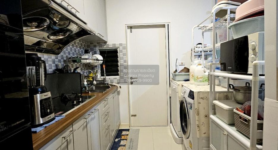 For sale 3 bedrooms townhouse in Bang Phli, Samut Prakan