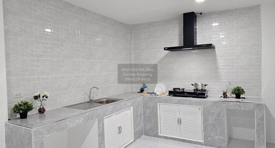 For sale 4 bedrooms house in Bang Bua Thong, Nonthaburi