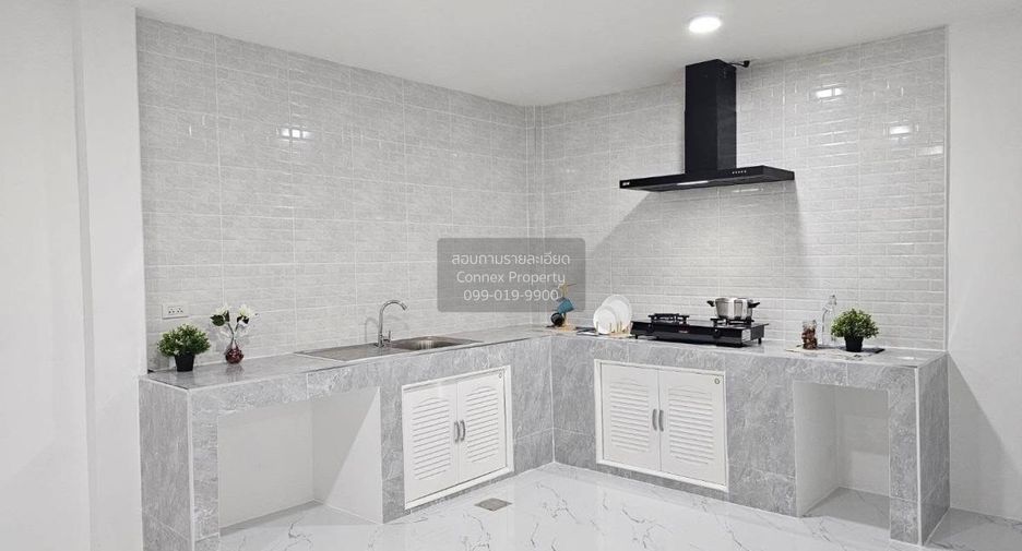 For sale 4 bedrooms house in Bang Bua Thong, Nonthaburi