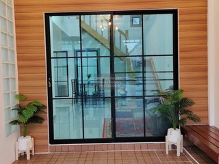 For sale 3 bedrooms townhouse in Khlong Luang, Pathum Thani