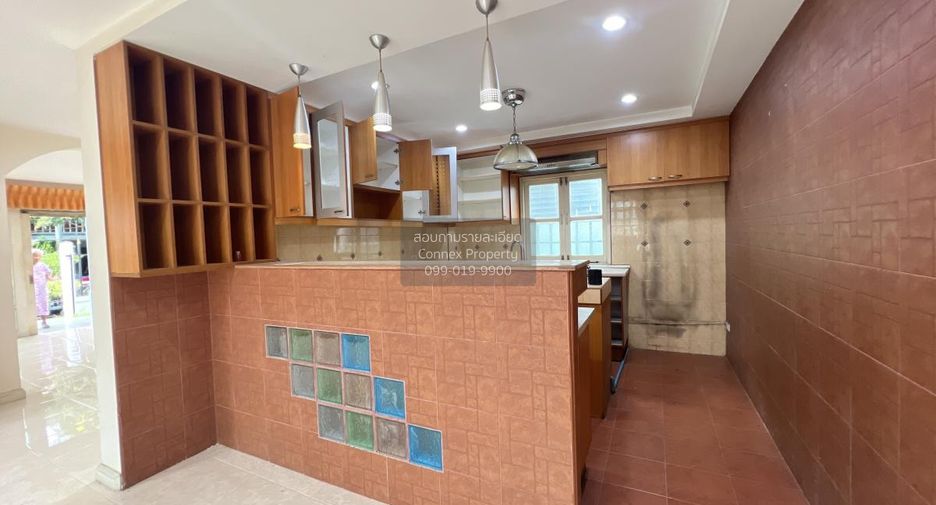For sale 2 bedrooms house in Bang Sue, Bangkok