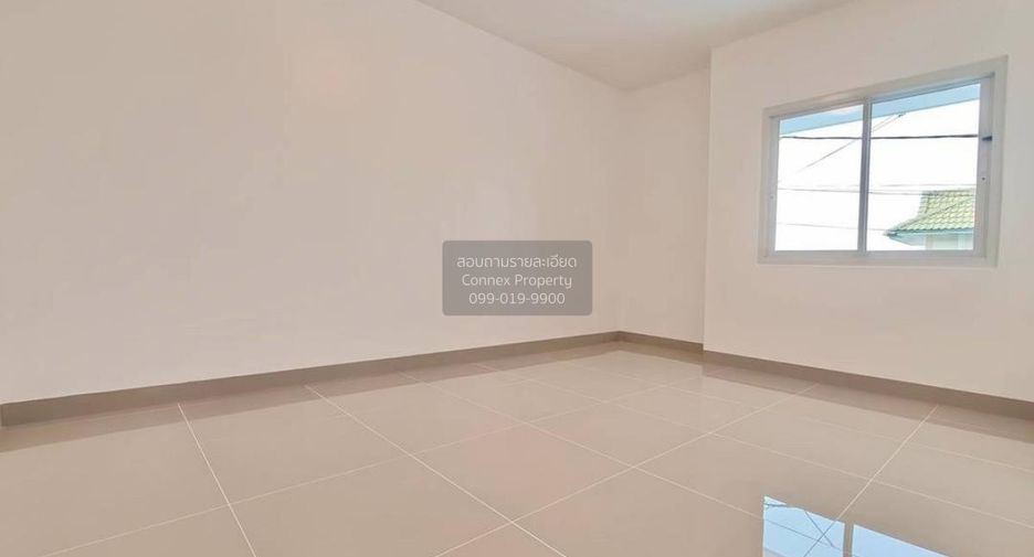 Casa adosada en venta de 3 habitaciones en Bang Yai, Nonthaburi
