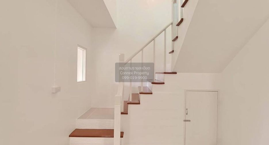 Casa adosada en venta de 3 habitaciones en Bang Yai, Nonthaburi