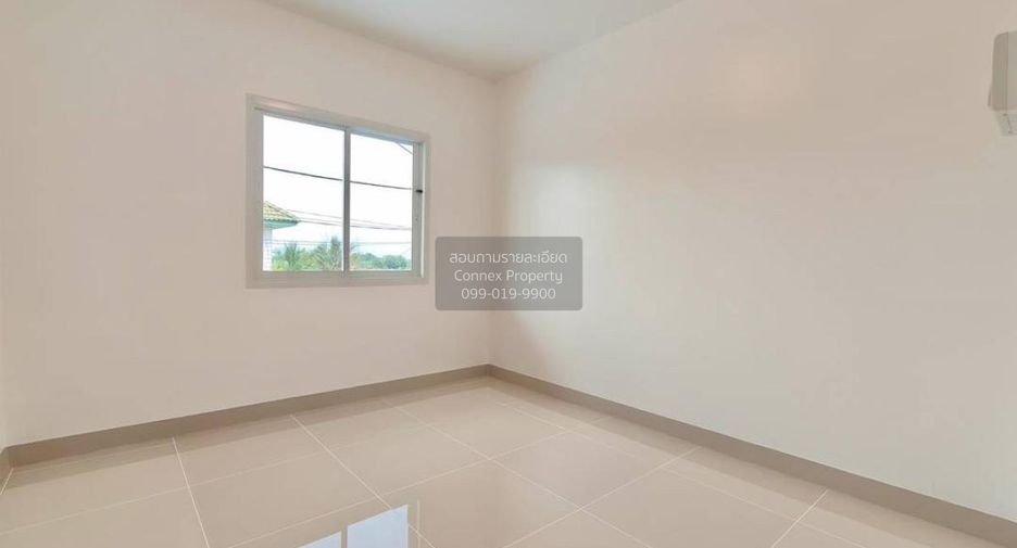 Casa adosada en venta de 3 habitaciones en Bang Yai, Nonthaburi