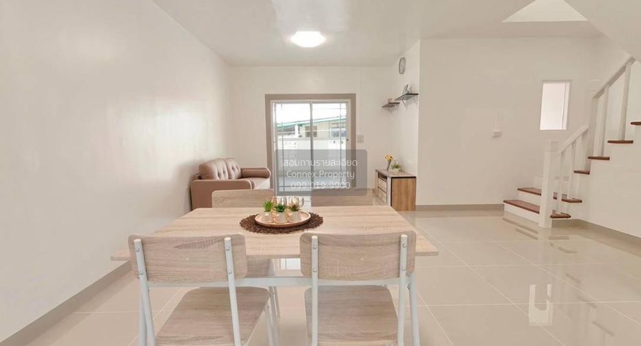 Casa adosada en venta de 3 habitaciones en Bang Yai, Nonthaburi