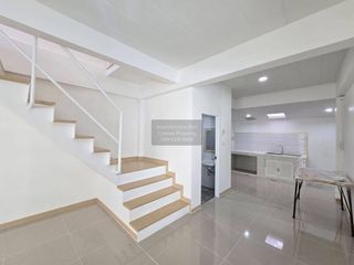 Casa adosada en venta de 4 habitaciones en Bang Yai, Nonthaburi