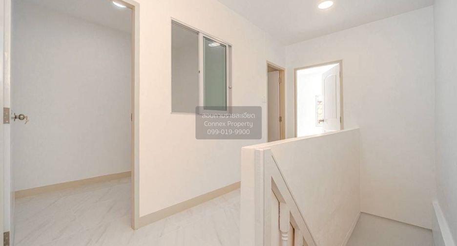 For sale 3 bedrooms townhouse in Mueang Nonthaburi, Nonthaburi